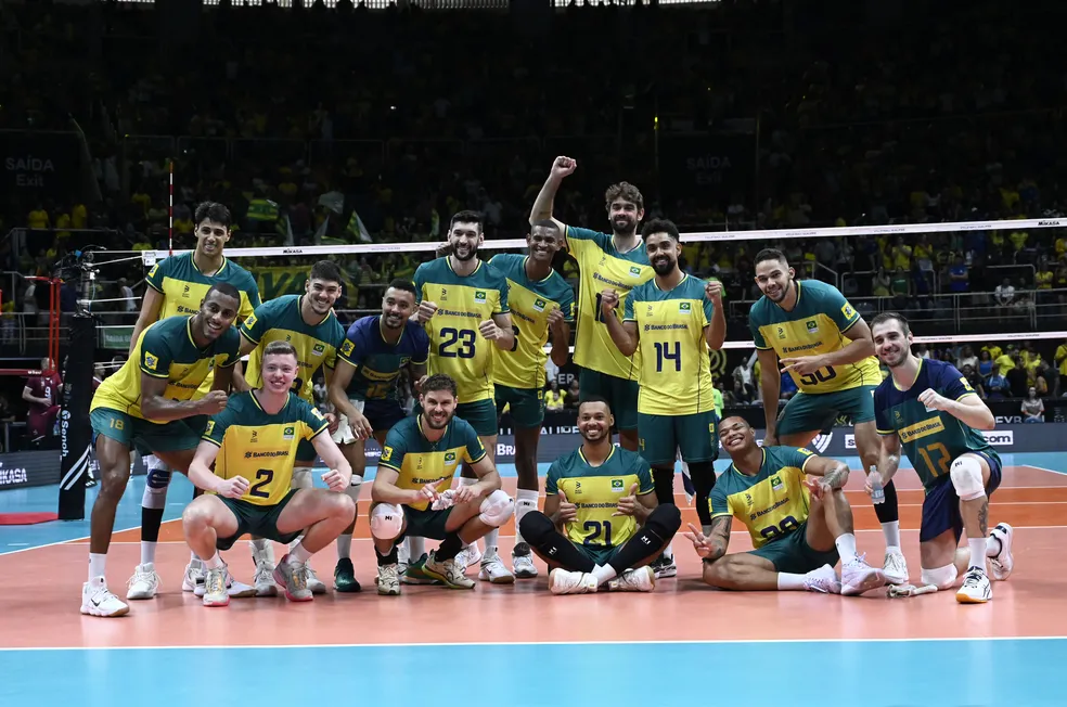 Brasil domina o Catar na estreia do préolímpico de vôlei masculino