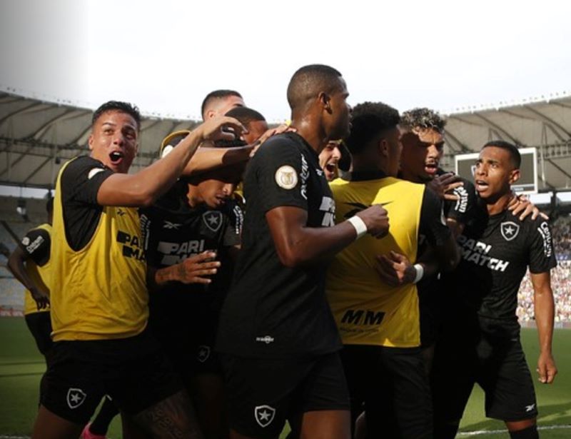 Botafogo tem 81% de chances de título; Santos, 71% de ficar na Série A, Bahia tem 66%, e Vasco, 54%