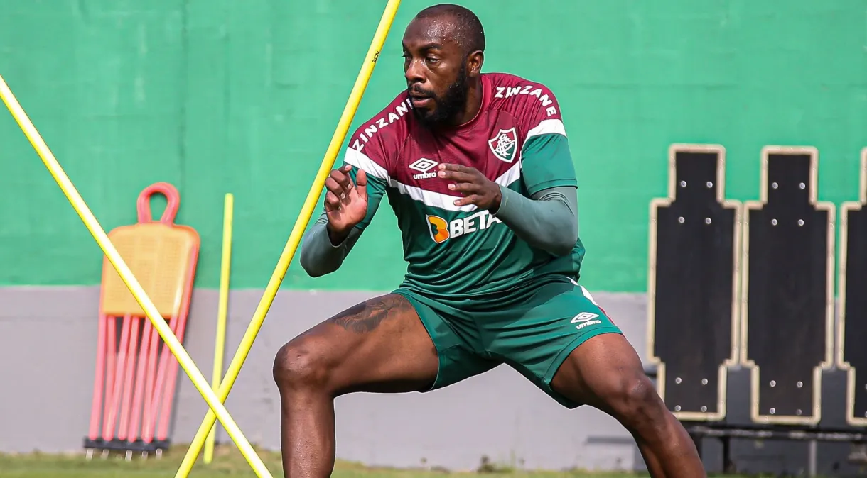 Manoel, do Fluminense, pega oito meses de suspensão por doping